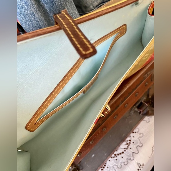 Rare Vintage LOUIS VUITTON 2000 Vernis Leather CLUTCH Handbag Designer Purse LV - Picture 11 of 13